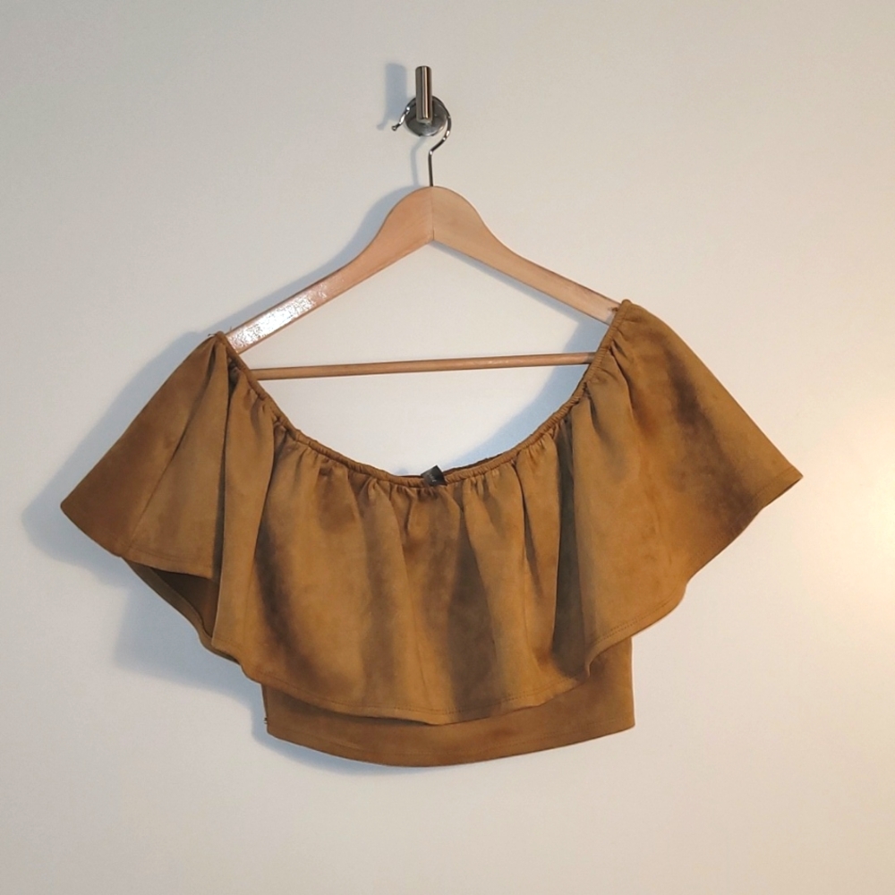 MONACO of the shoulder Suede look Top sz. M